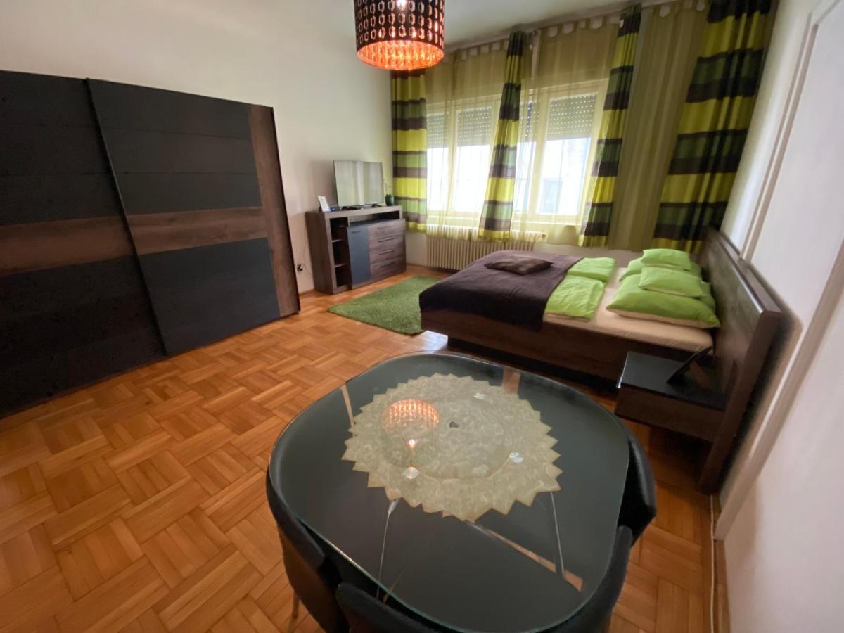Apartment And Rooms Heart Of The City บูดาเปสต์ ภายนอก รูปภาพ