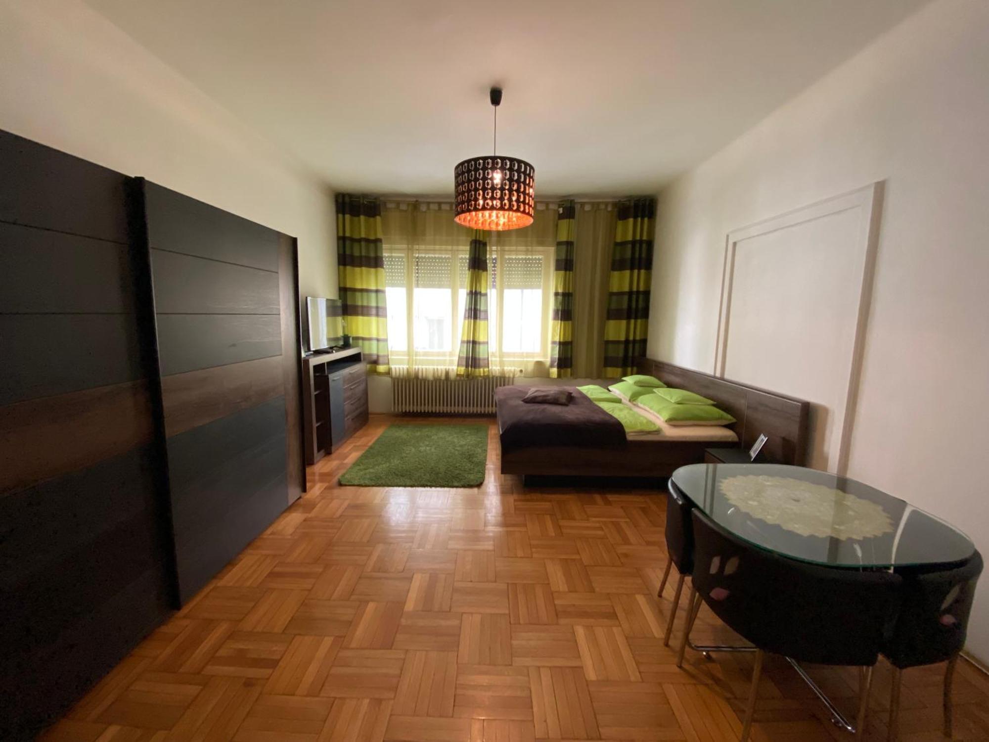 Apartment And Rooms Heart Of The City บูดาเปสต์ ภายนอก รูปภาพ